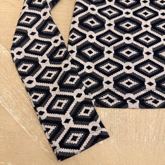 Zara Navy and White Geometric Button Top Shirt Y2K and 90s vibes - Picture 3 of 6